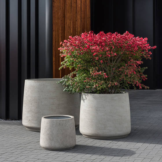 Betonový květináč JUMBO PATT